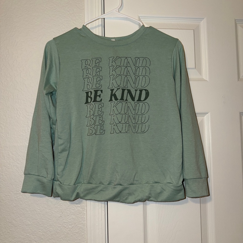 Be Kind Graphic Sweatshirt - Sage Green